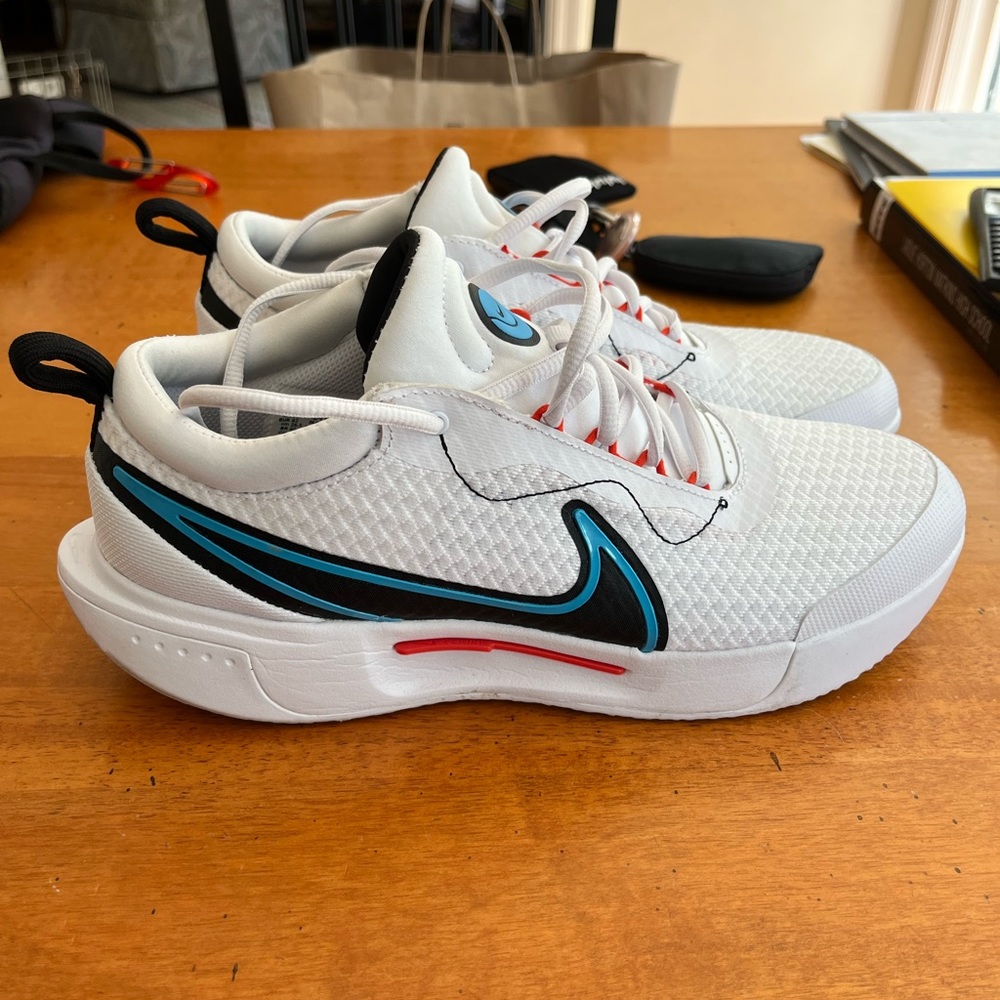 Nike court zoom pro 8.5